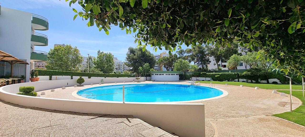 Apartamento Da Avo Te - Em Frente A Praia C Piscina Portimão Buitenkant foto
